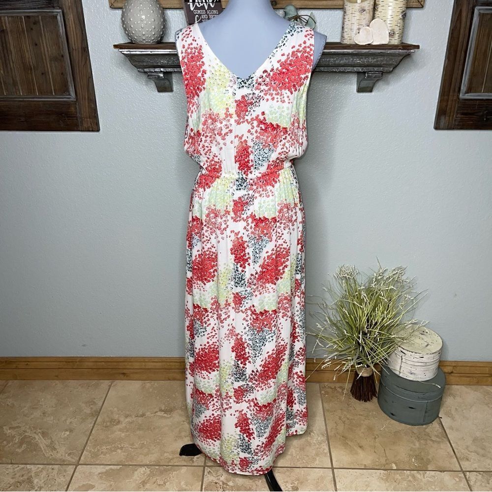 Lucky Brand Sleeveless V Neck Red Pink Floral Print Maxi Dress Size Medium - Picture 3 of 12